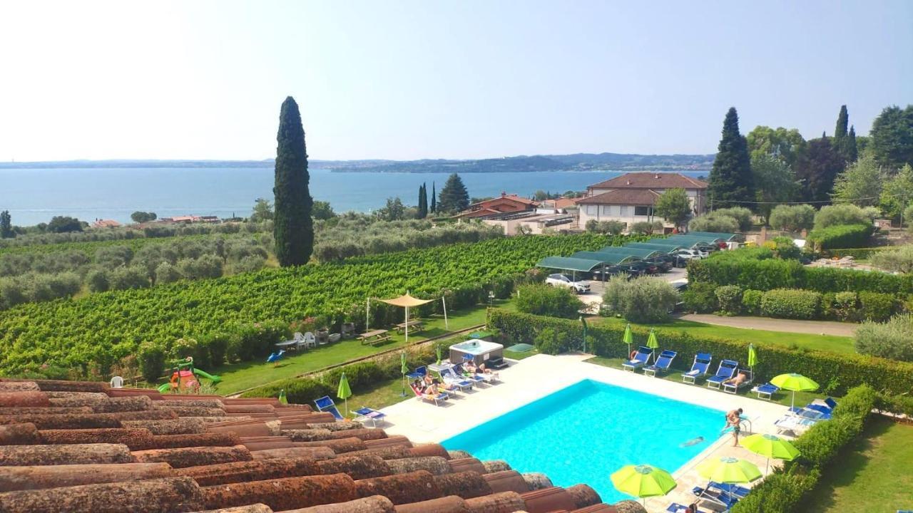 Residence Corte Ferrari -Ciao Vacanze- Moniga del Garda Екстериор снимка