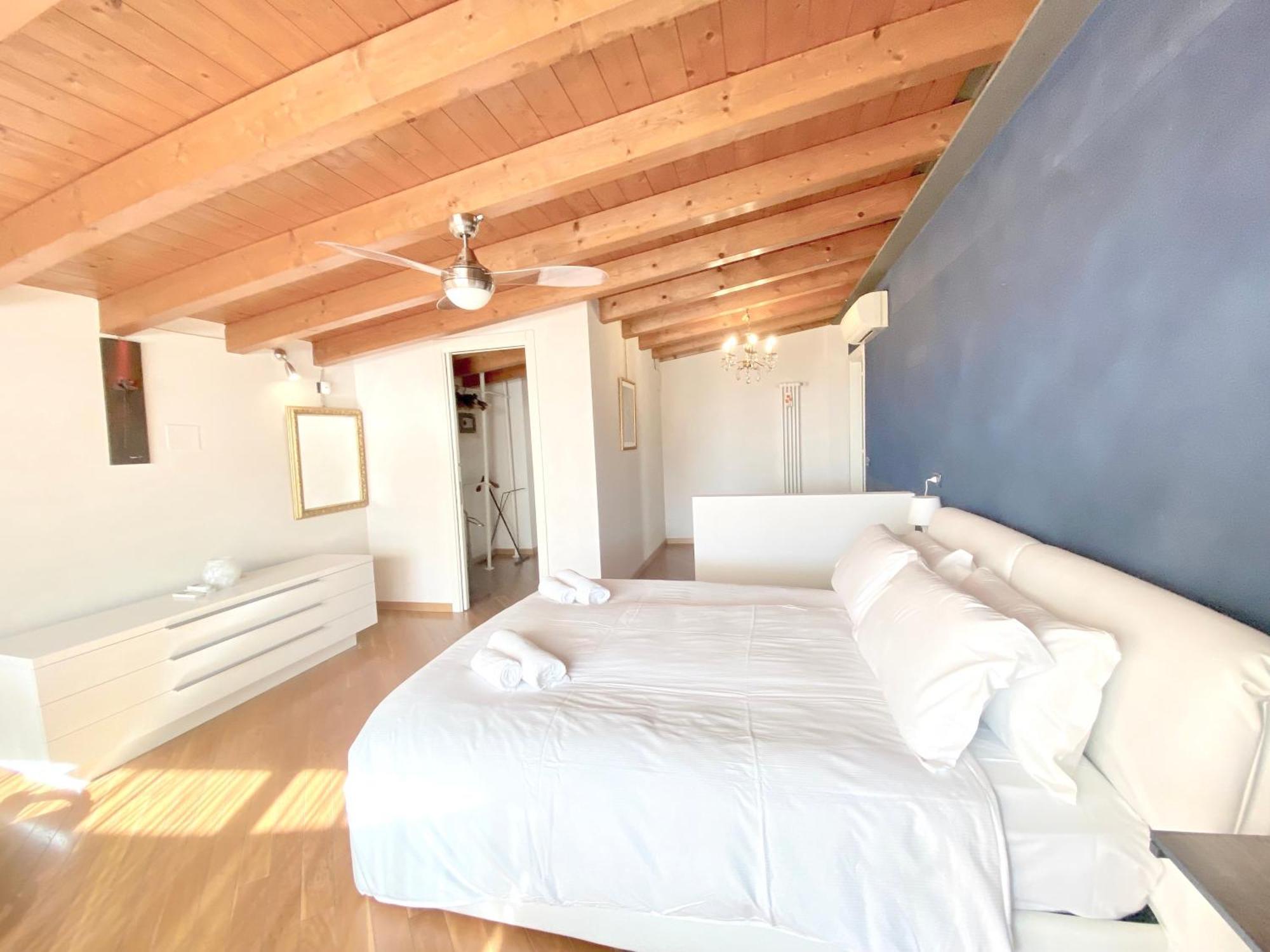Residence Corte Ferrari -Ciao Vacanze- Moniga del Garda Екстериор снимка