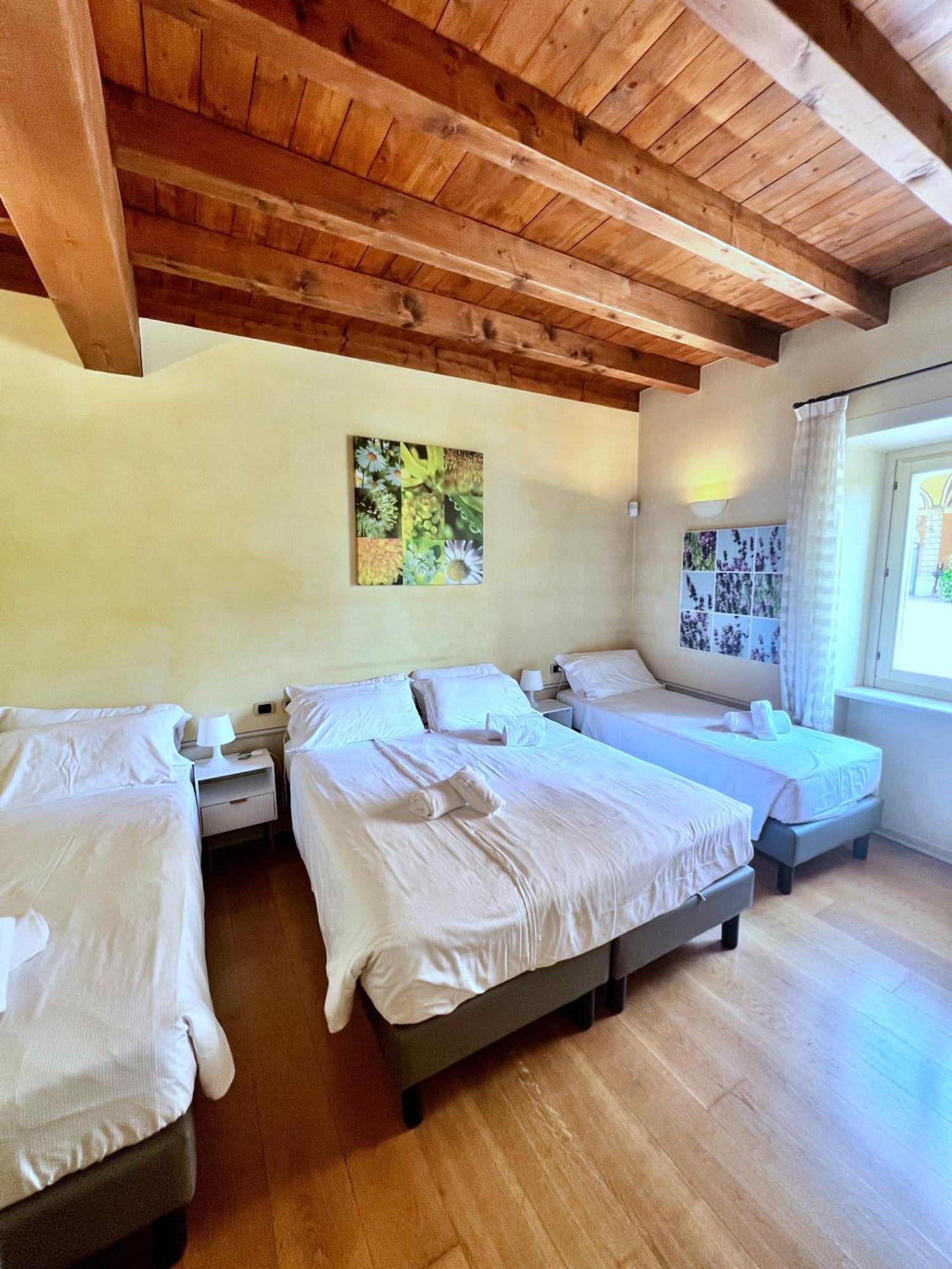 Residence Corte Ferrari -Ciao Vacanze- Moniga del Garda Стая снимка