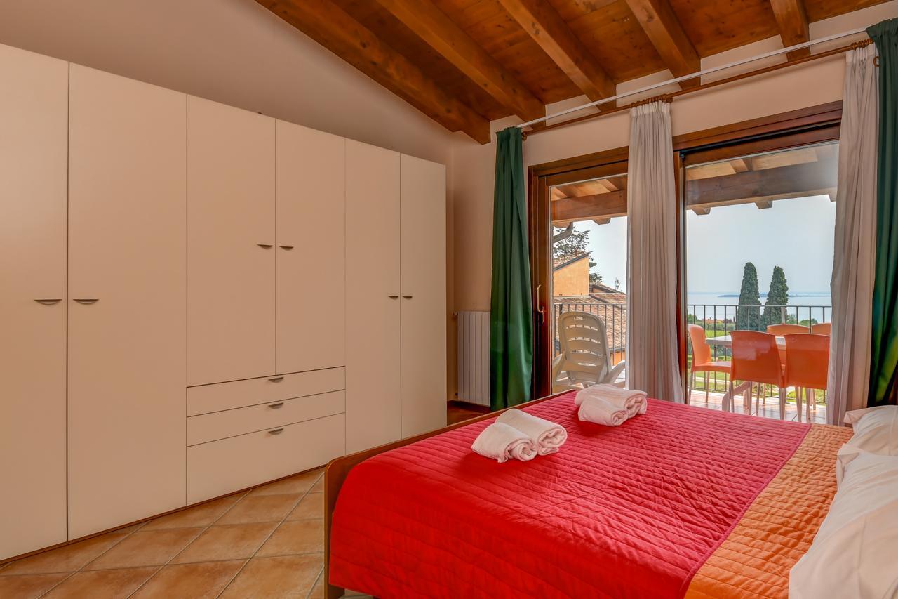 Residence Corte Ferrari -Ciao Vacanze- Moniga del Garda Екстериор снимка