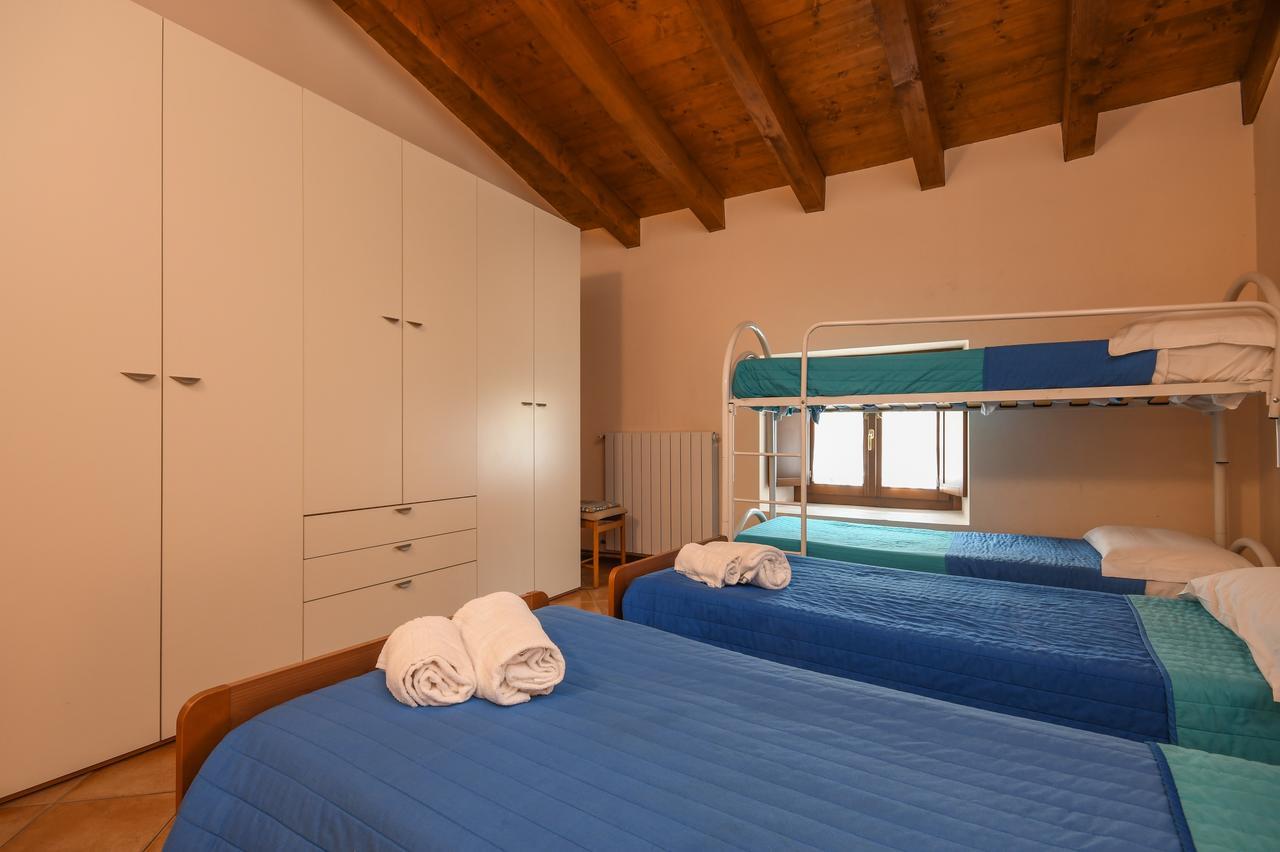 Residence Corte Ferrari -Ciao Vacanze- Moniga del Garda Екстериор снимка