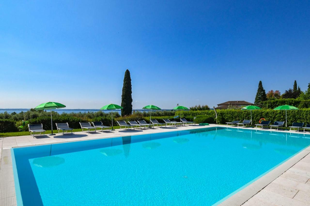 Residence Corte Ferrari -Ciao Vacanze- Moniga del Garda Екстериор снимка
