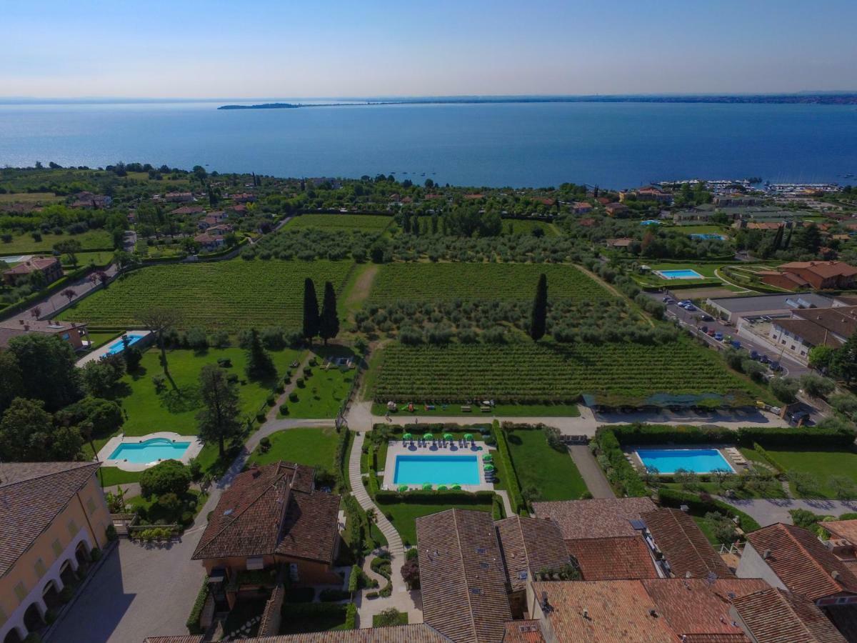 Residence Corte Ferrari -Ciao Vacanze- Moniga del Garda Екстериор снимка